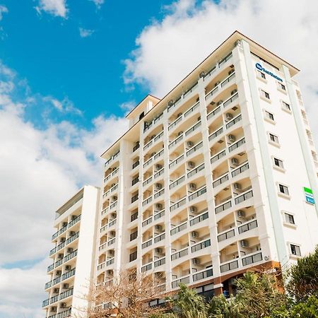 Best Western Okinawa Kouki Beach Наго Экстерьер фото