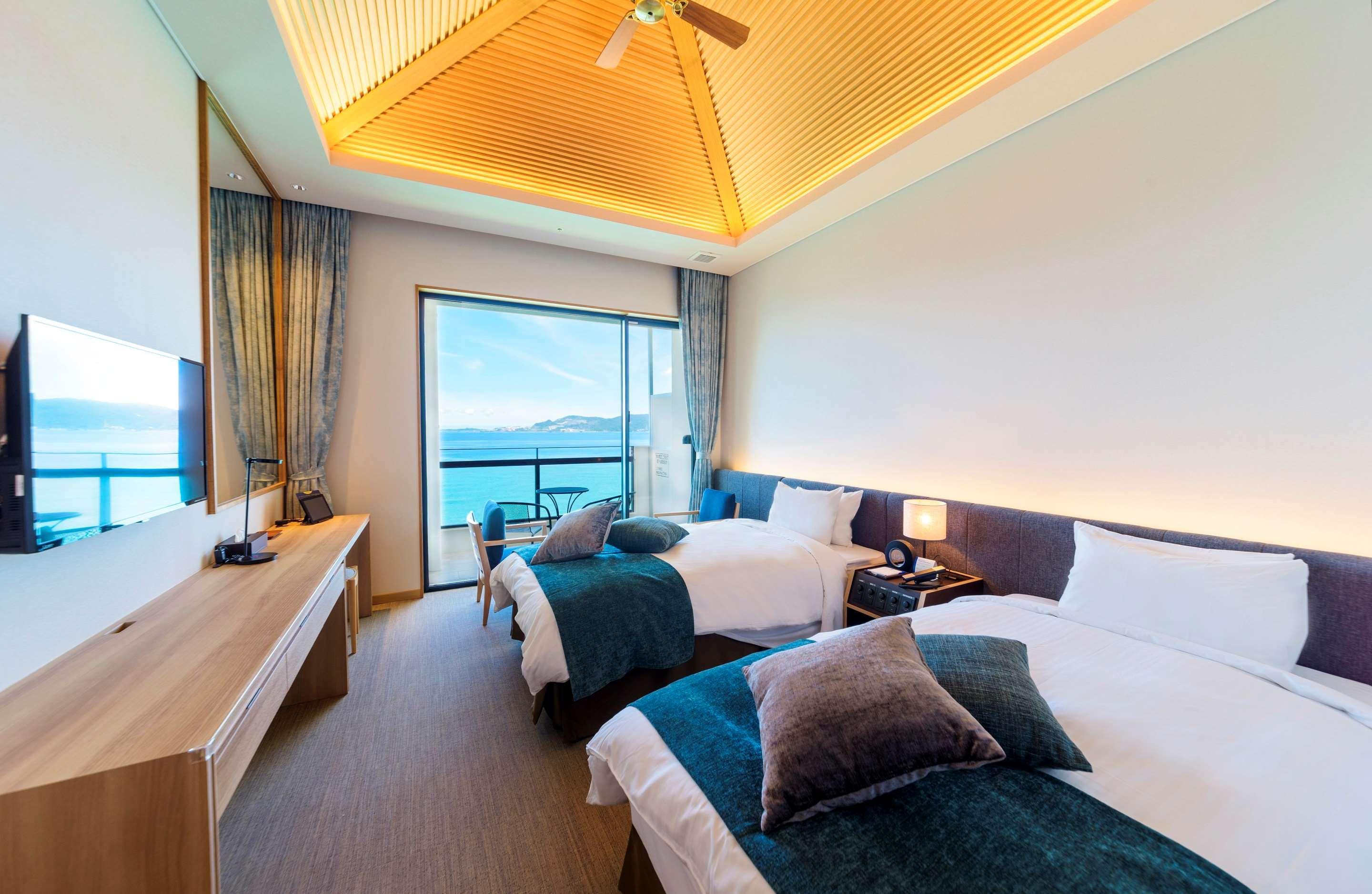 Best Western Okinawa Kouki Beach Наго Экстерьер фото